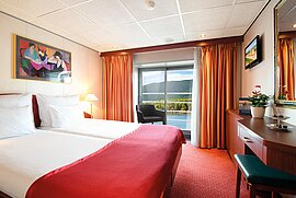 Mitteldeck Deluxe, COMPASS OPERA
