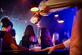 Schlager-Party an Bord
