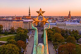 Freiheitsstatue Milda in Riga, Lettland
