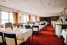 Restaurant, MS Johannes Brahms