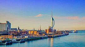 Hafen von Portsmouth, England