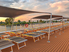 Sonnendeck, LADY DILETTA