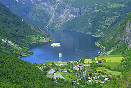 Geiranger im Geirangerfjord, Norwegen