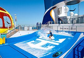 Surf Sport an Bord - Spectrum of the Seas Surf Sport an Bord - Spectrum of the Seas