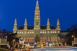Wiener Rathaus an Weihnachten, Österreich