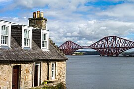 Forth Road Bridge in South Queensferry, Schottland
