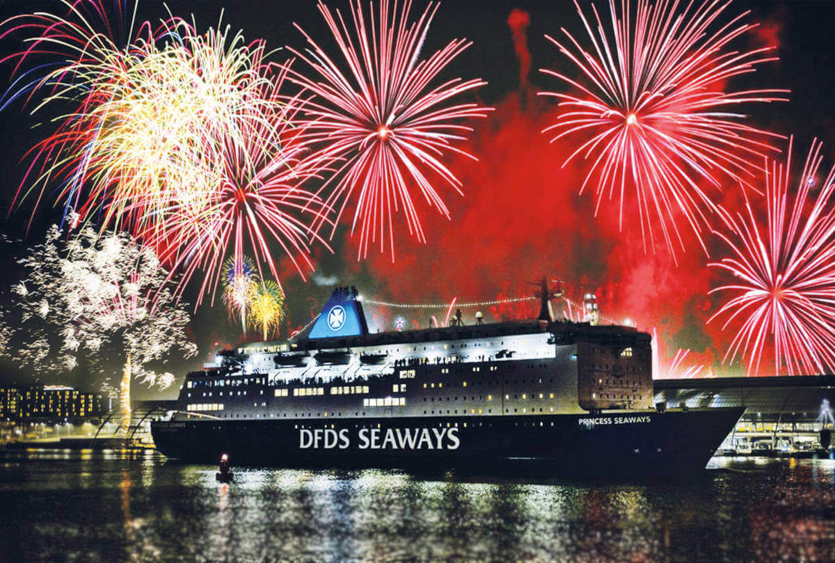 DFDS Schiff auf Silvesterfahrt
